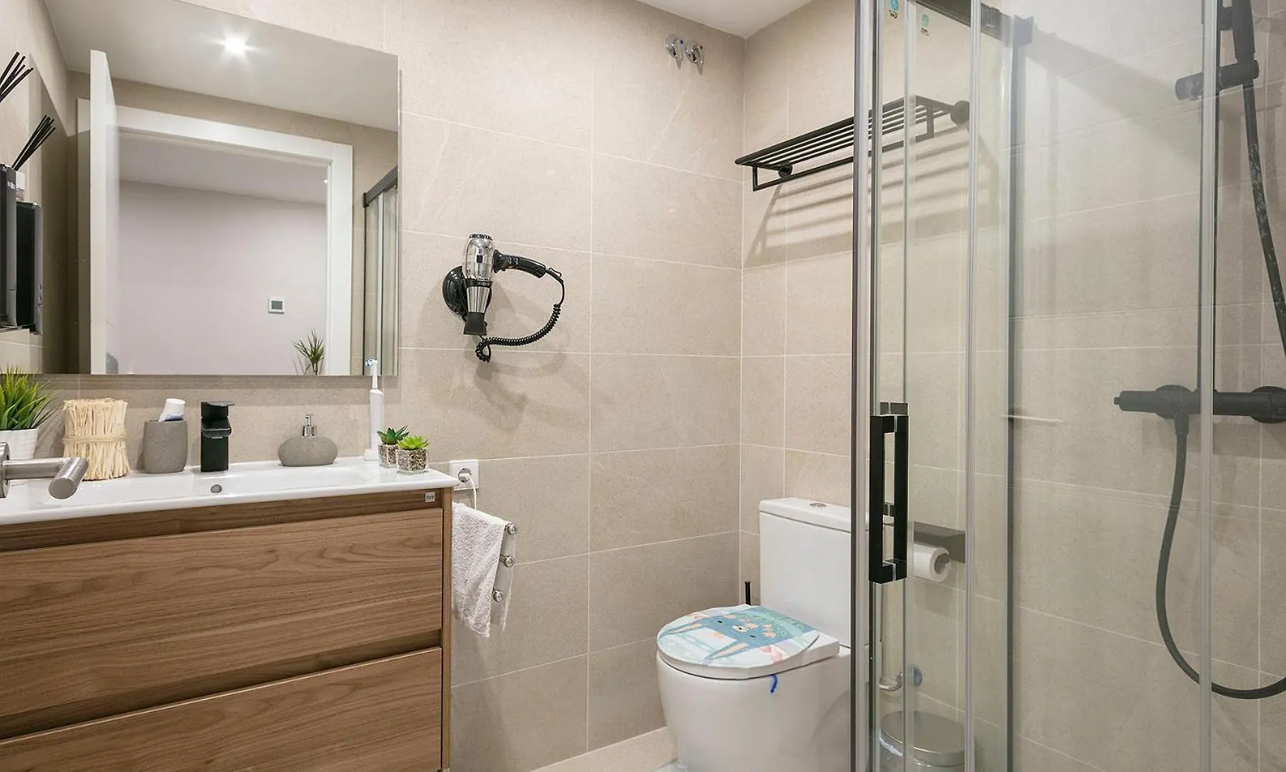 Your Home - Camp Nou Apartment L'Hospitalet de Llobregat Spain