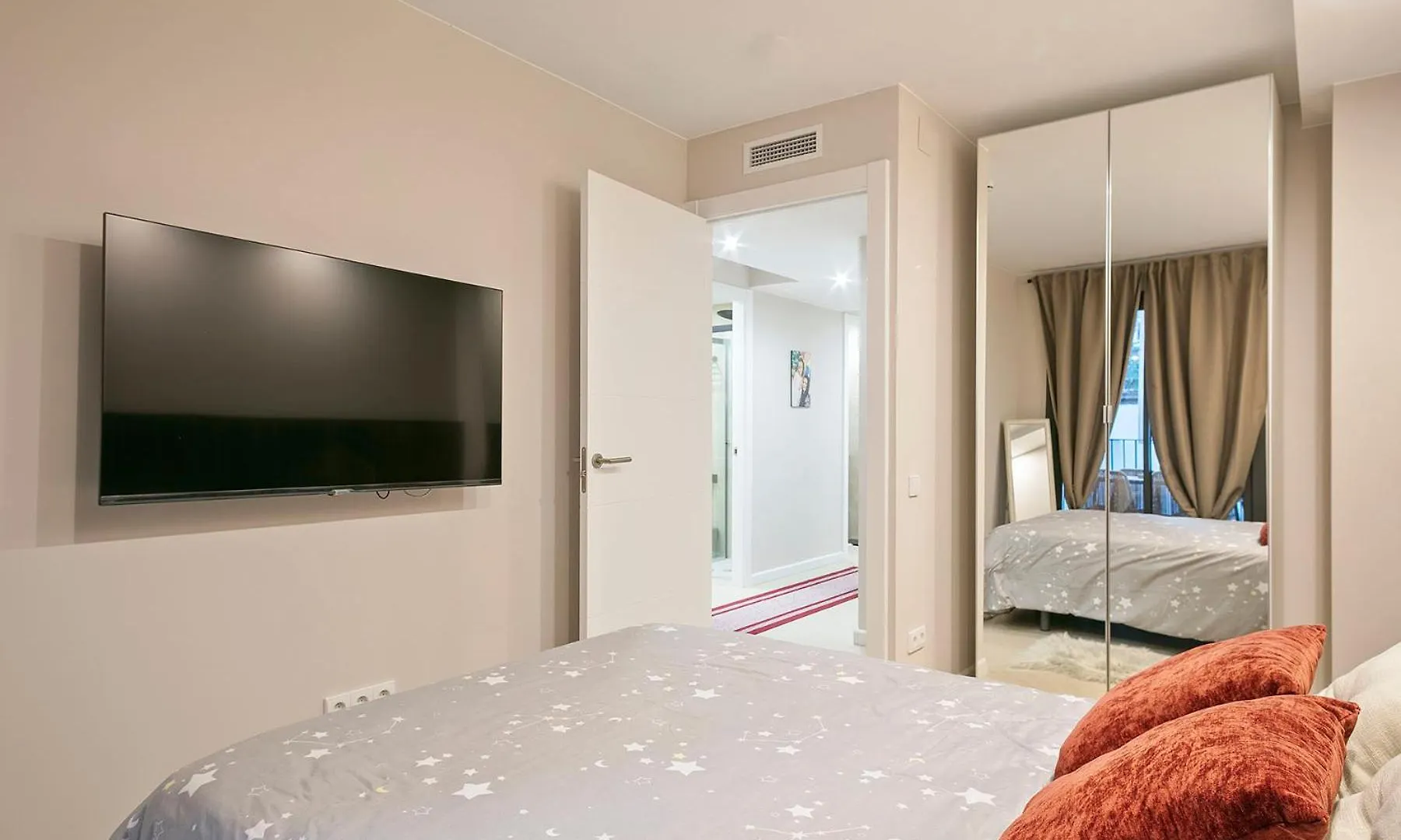 Your Home - Camp Nou Apartment L'Hospitalet de Llobregat